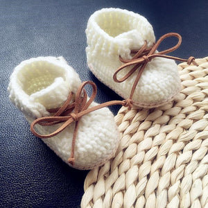 Soft Hand-Woven Baby Shoes For Boys And Girls