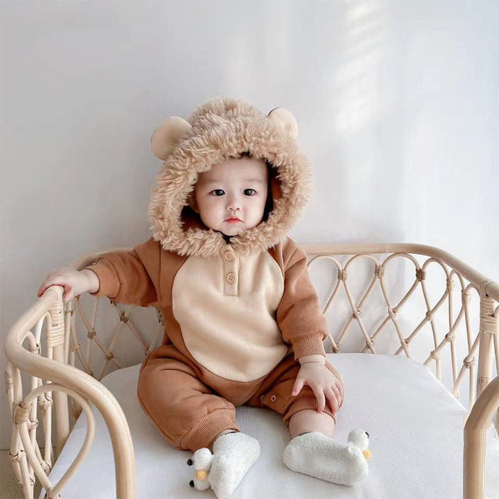 The Perfect Autumn Outfit for Your Newborn